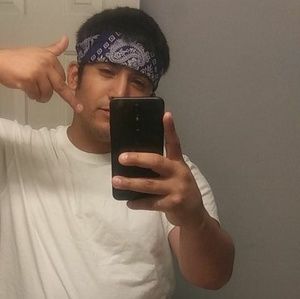 Meet your Posher, Thomas